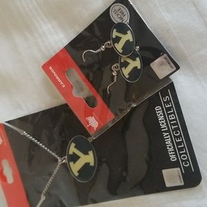 New BYU Collectibles Necklace and Earring Set